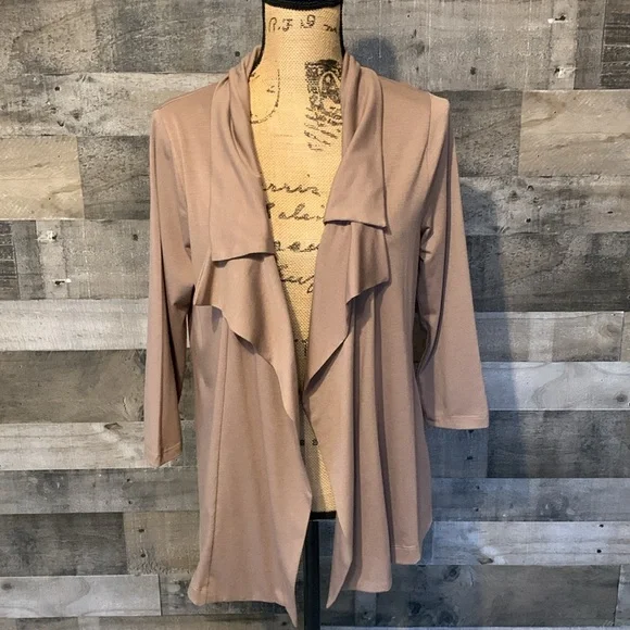 August Silk Open Jacket with draped front - Picture 16 of 16